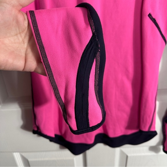 Lululemon Bold in the Cold reversible lightweight fleece top, pink/black - Picture 6 of 8